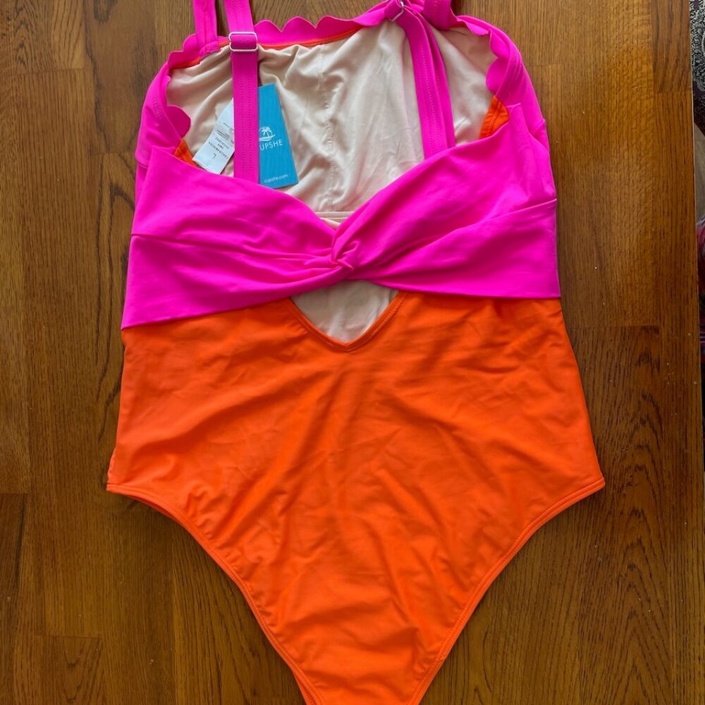 Cupshe one-piece bathing suit, size L, high ruffled neckline, wide straps, NWT - Picture 2 of 3